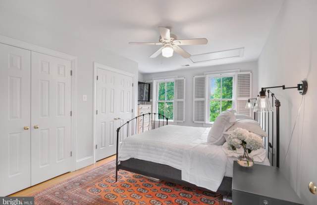 650 A STREET NE - 650 A Street Northeast, Washington, DC 20002