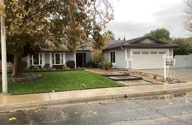 43521 Sierra Vista Drive - 43521 Sierra Vista Drive, Lancaster, CA 93536