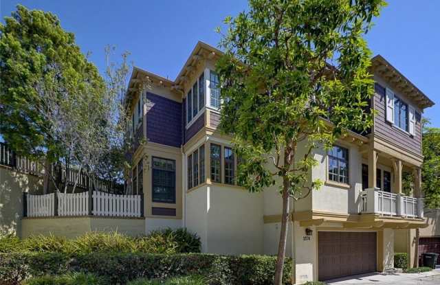 2574 Bungalow photos photos