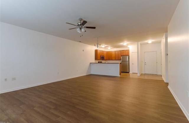 5212 Nuthall Drive Gallery 4