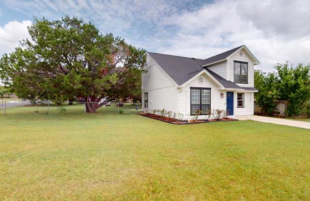 FREE SEPTEMBER + $1,295. RENT!!!! Gallery 3