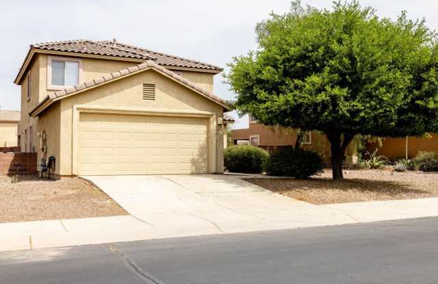 Spacious Two-Story 4 Bedroom with Upstairs Family Room & Large Encolsed Backyard! photos photos