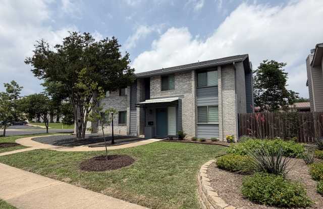 3216 Crosscreek Drive Gallery 3