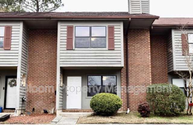 579 Travelers Blvd photos photos