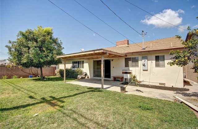 12172 Flint Circle Gallery 3
