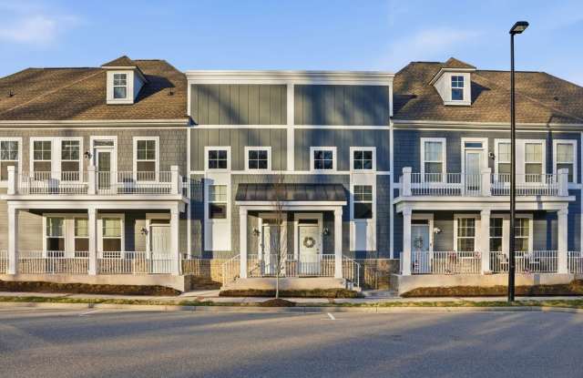 Stylish Townhouse Living in the Heart of Williamsburg photos photos