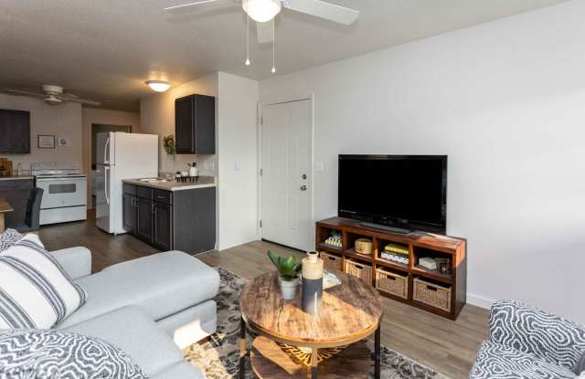 2 Bedroom, Single-story Townhomes for rent in Madrid, IA Gallery 3