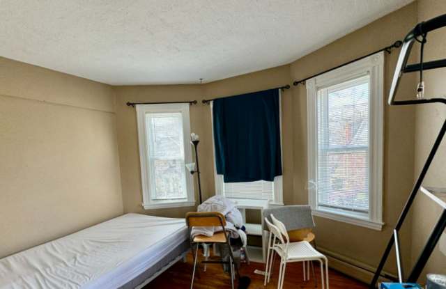 4 Bedroom - 252 Cypress Street, Brookline, MA 02445