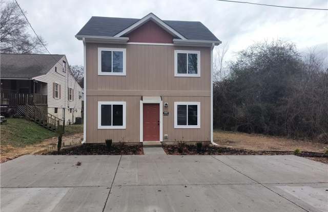405 Gossett Street photos photos