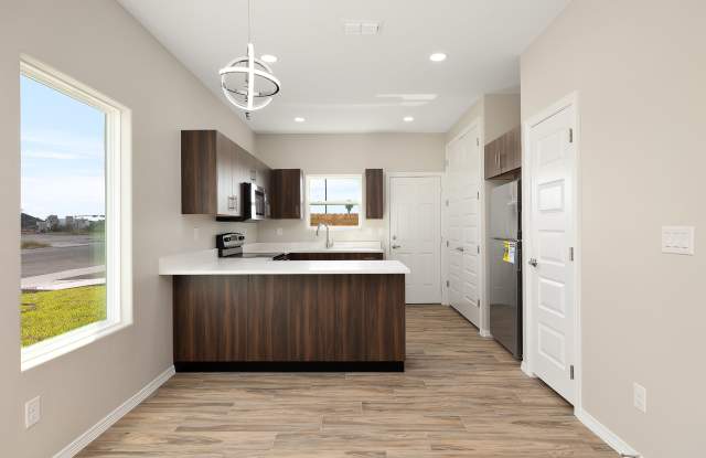 4216 Walnut Avenue - 3 Gallery 3