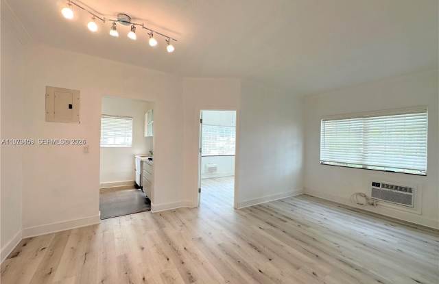 840 10th St photos photos