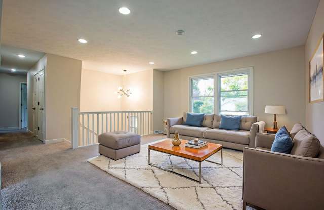 Brand New Beautifully Remodled 3 Bedroom / 2 Bath Home! Gallery 4