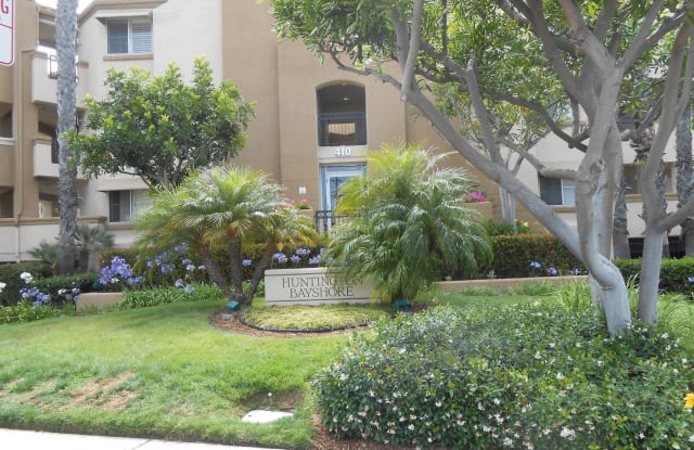 410 Lake Street #304 - 410 Lake Street, Huntington Beach, CA 92648