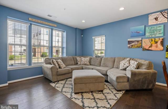 6441 ALAN LINTON BOULEVARD E Gallery 4