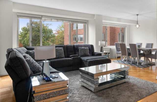 4301 MASSACHUSETTS Avenue NW photos photos