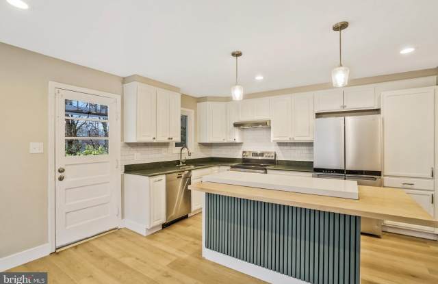 4818 PONDEROSA DRIVE Gallery 4