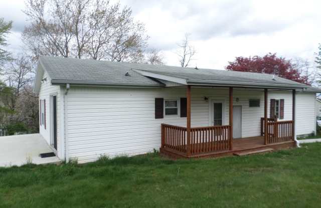 3 Bedroom 1.5 Bath House Gallery 4