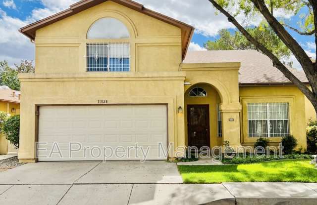 11028 Griffith Park Dr NE Gallery 1