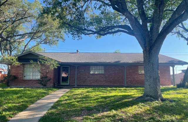 Spacious Northwest Single-Family Home for Rent photos photos