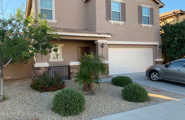 4 BEDROOM HOME IN EAST PHOENIX - 5728 South 35th Place, Phoenix, AZ 85040