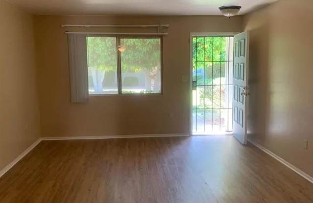 10620 W Coggins Dr Gallery 2