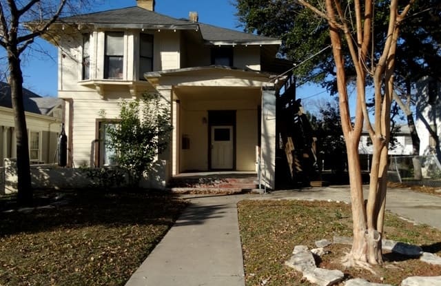 241 POST AVE - 241 Post Ave, San Antonio, TX 78215