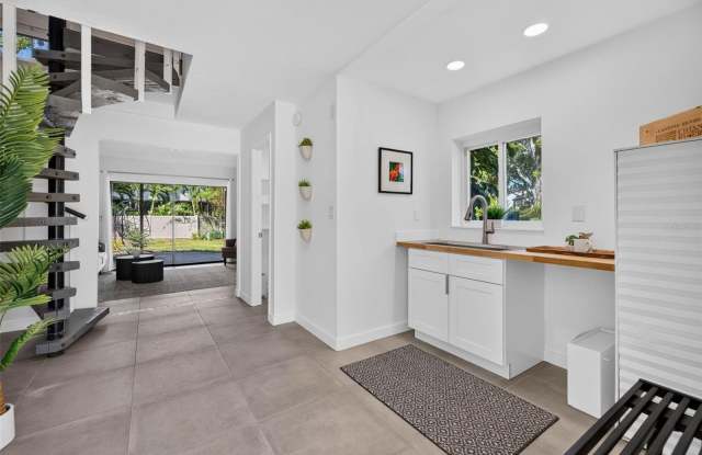 1300 PLEASANT Way S Gallery 3
