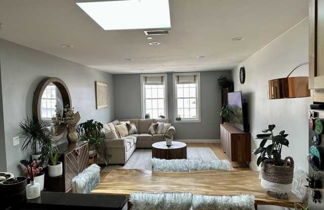 30 High Street unit: 43 photos photos