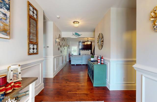 107 Bogue Harbor Court Gallery 4