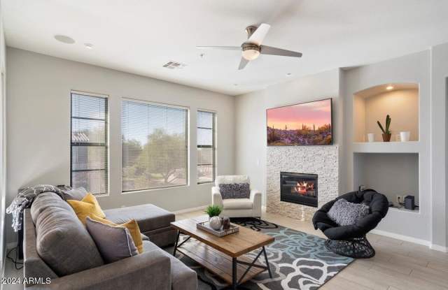 19550 N Grayhawk Drive Gallery 4