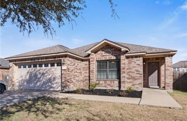 400 Greener Drive - 400 Greener Drive, Leander, TX 78641