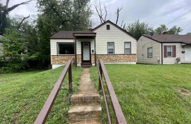 346 Plaza Ave photos photos