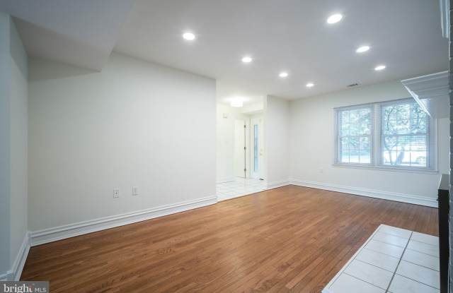 1034 MOOREFIELD CREEK ROAD SW Gallery 3