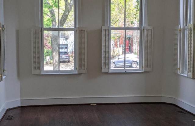 631 NORTH CAROLINA AVENUE SE Gallery 3