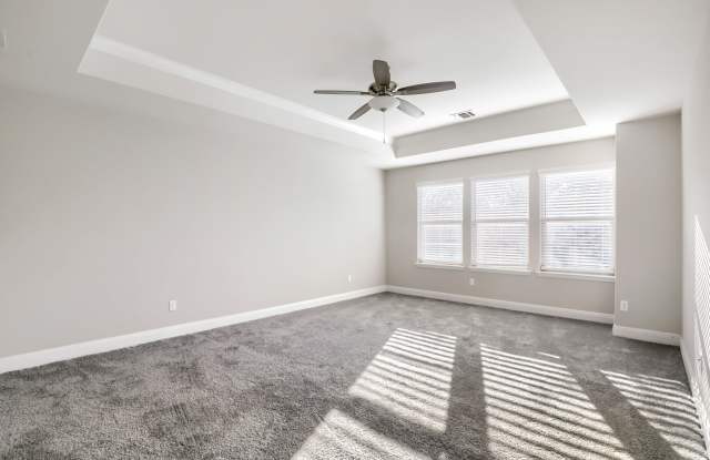 1051 Kenney Fort Crossing #49 - 1 Gallery 2