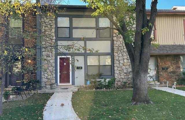 4608 S Granite Avenue photos photos