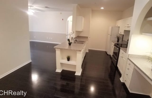 860 N Orange Ave #305 - 860 N Orange Ave Unit 305, Orlando, FL 32801