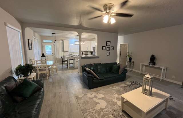 5618 Arcadia Park Gallery 4
