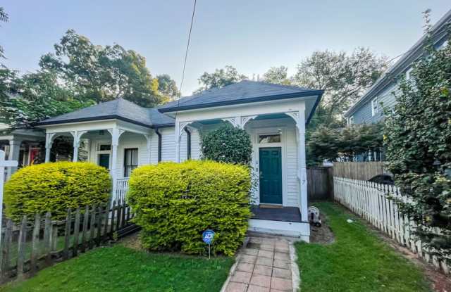 67 Hogue St NE photos photos