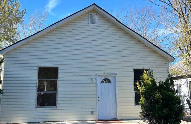 3 Bedroom Home in Chattanooga - 3203 Curtis Street, Chattanooga, TN 37406