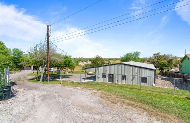 168 Cenesia photos photos