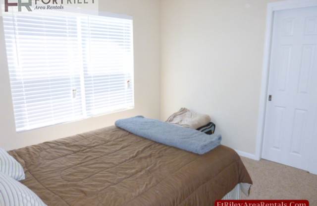 2454 Fox Sparrow Ct Gallery 4