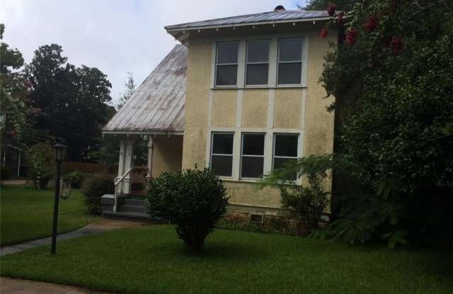 316 4th Street - 316 4th Street, Chickasaw, AL 36611