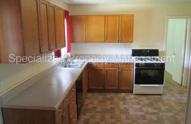 5752 Tracyne Drive Gallery 3