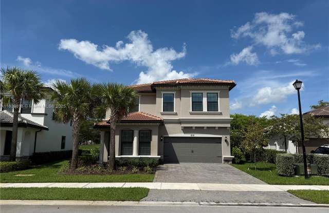 8112 NW 78th St photos photos