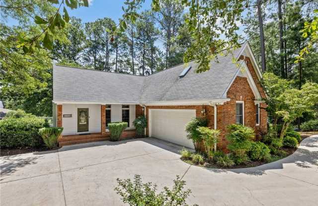 1029 Cross Creek Drive photos photos