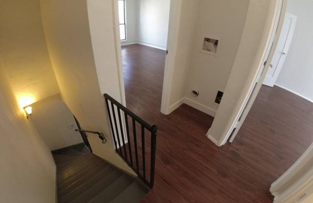 4528 Edgewood Pl Gallery 4