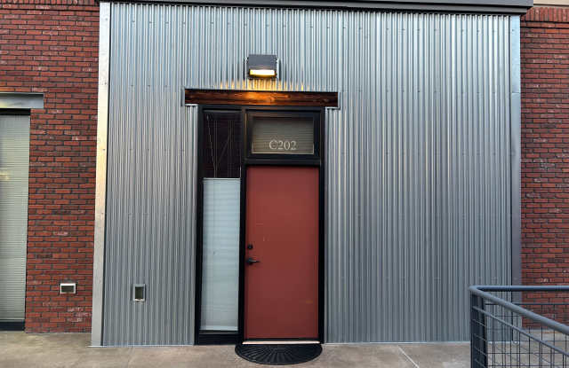 Furnished! Downtown Studio in Manhattan with lift Gallery 3