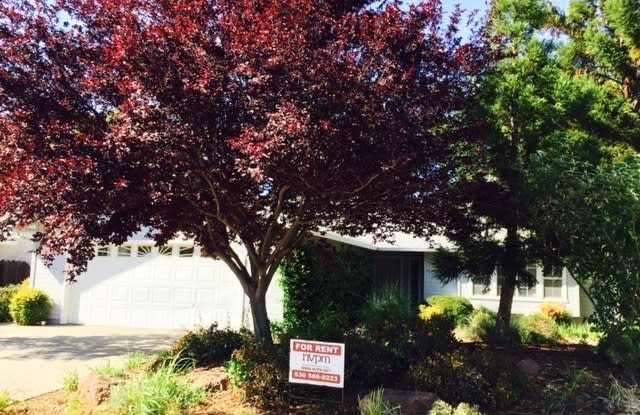 Culdesac Home Near Parks  Schools photos photos