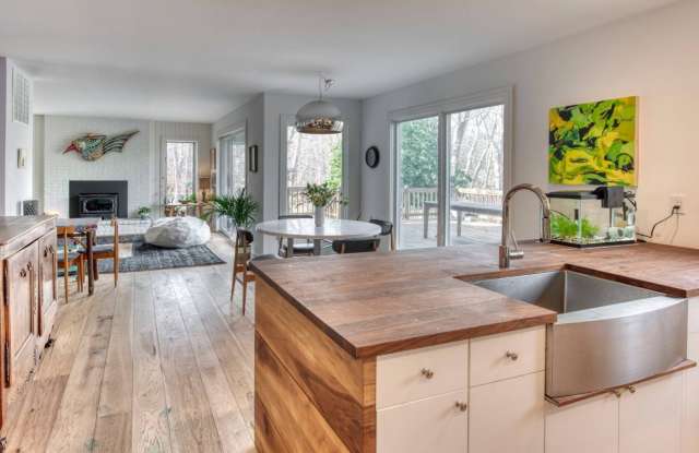 34 Devon Landing Drive Gallery 3